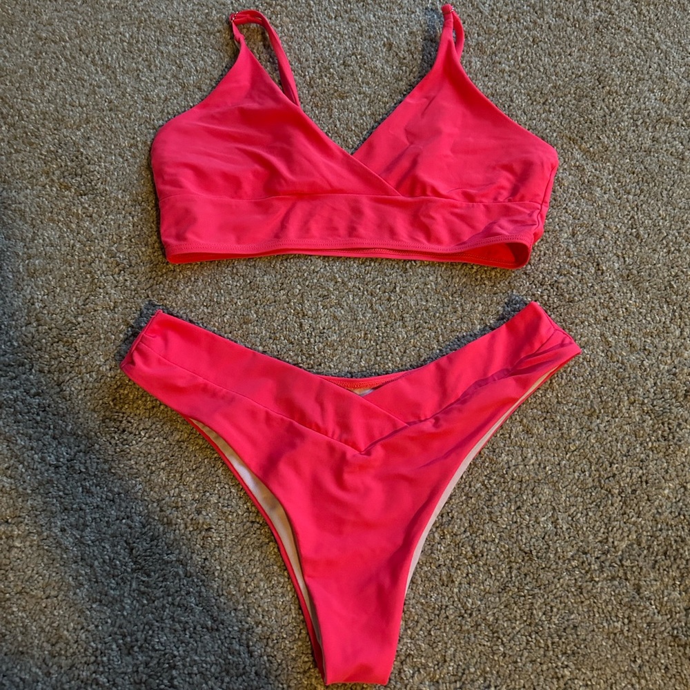 Hot pink cheeky bikini